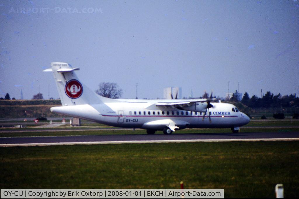 OY-CIJ, 1996 ATR 42-500 C/N 497, OY-CIJ in CPH APR99