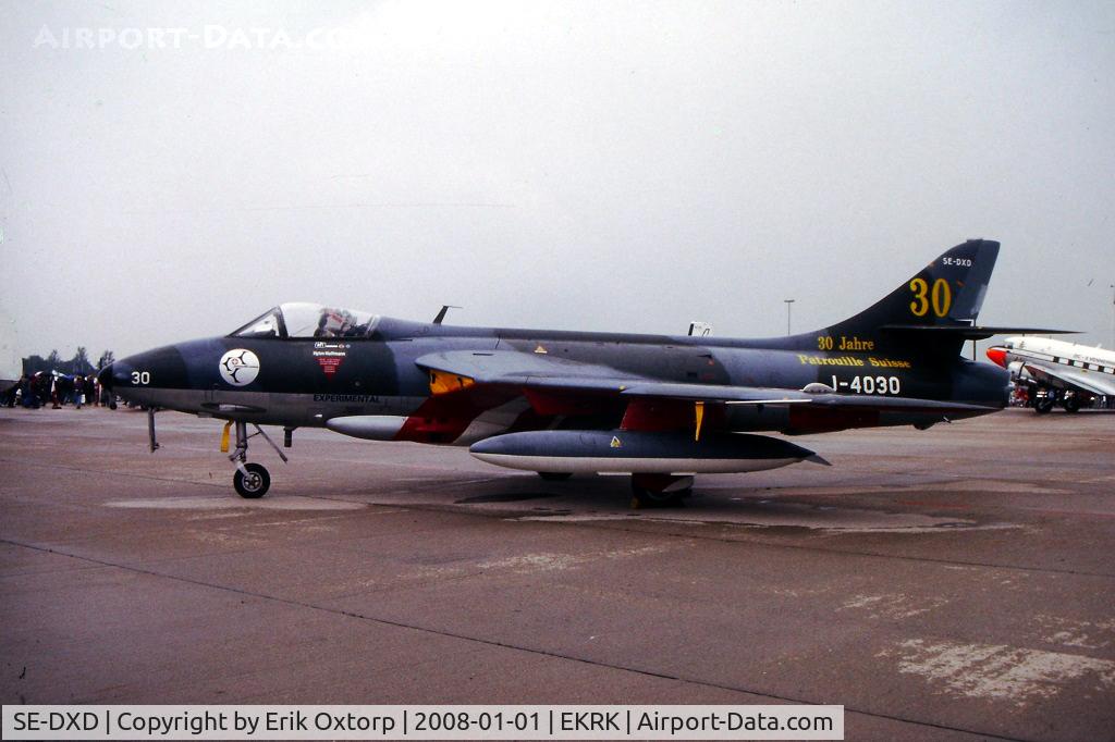 SE-DXD, 1958 Hawker Hunter F.58 C/N 41H-697390, SE.DXD in RKE AUG99
