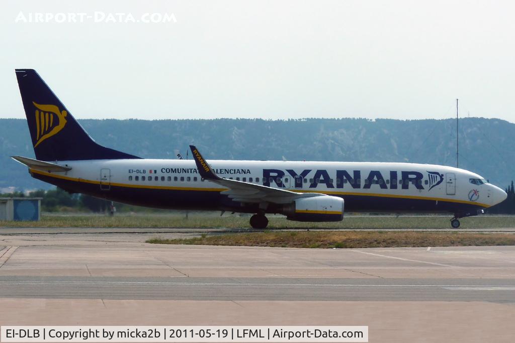 EI-DLB, 2005 Boeing 737-8AS C/N 33584, Taxiing