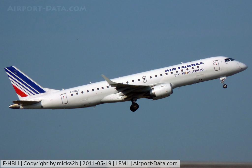 F-HBLI, 2009 Embraer 190LR (ERJ-190-100LR) C/N 19000298, Take off