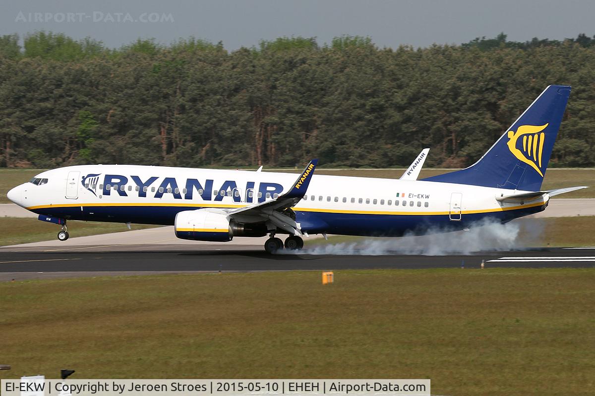 EI-EKW, 2010 Boeing 737-8AS C/N 38506, eindhoven airport