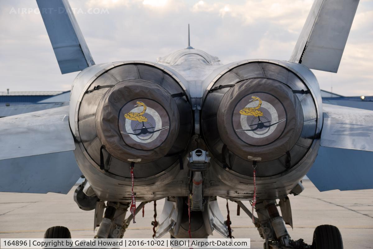 164896, McDonnell Douglas F/A-18C Hornet C/N 1228/C357, Engine exhaust covers