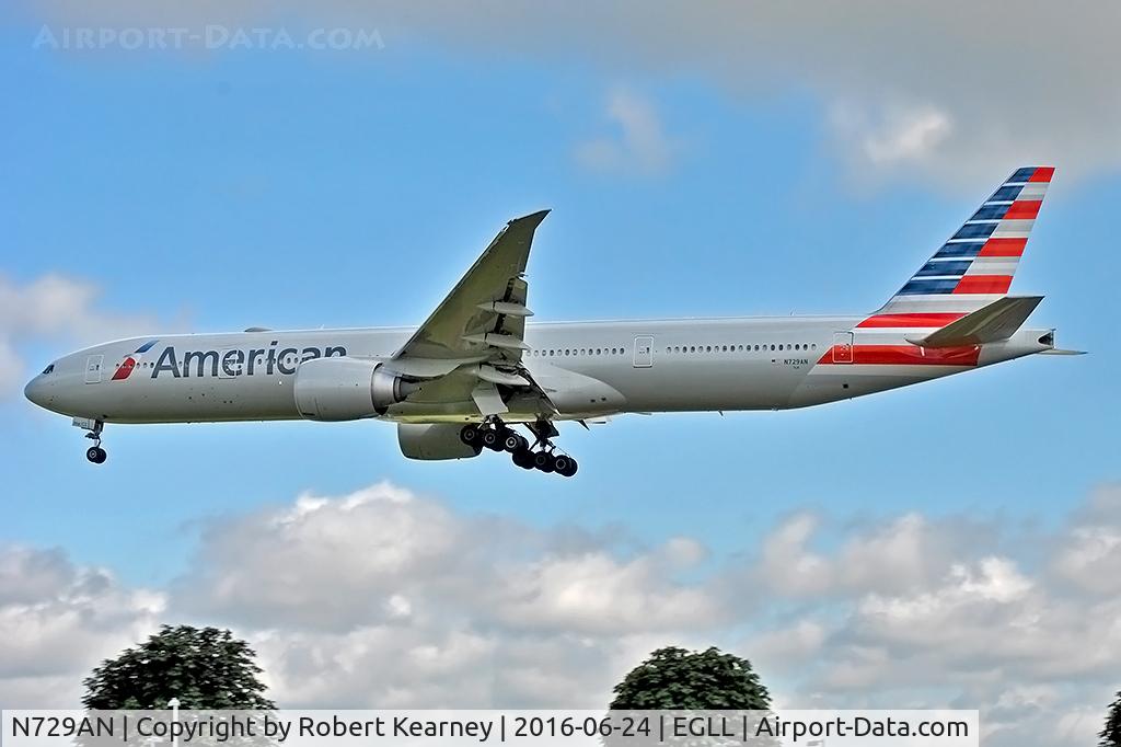 N729AN, 2014 Boeing 777-323/ER C/N 33127, Arriving 27L