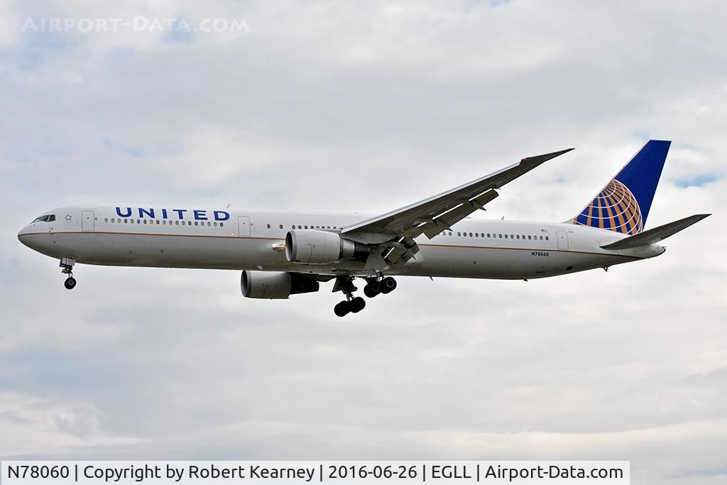 N78060, 2002 Boeing 767-424/ER C/N 29455, Arriving 27L