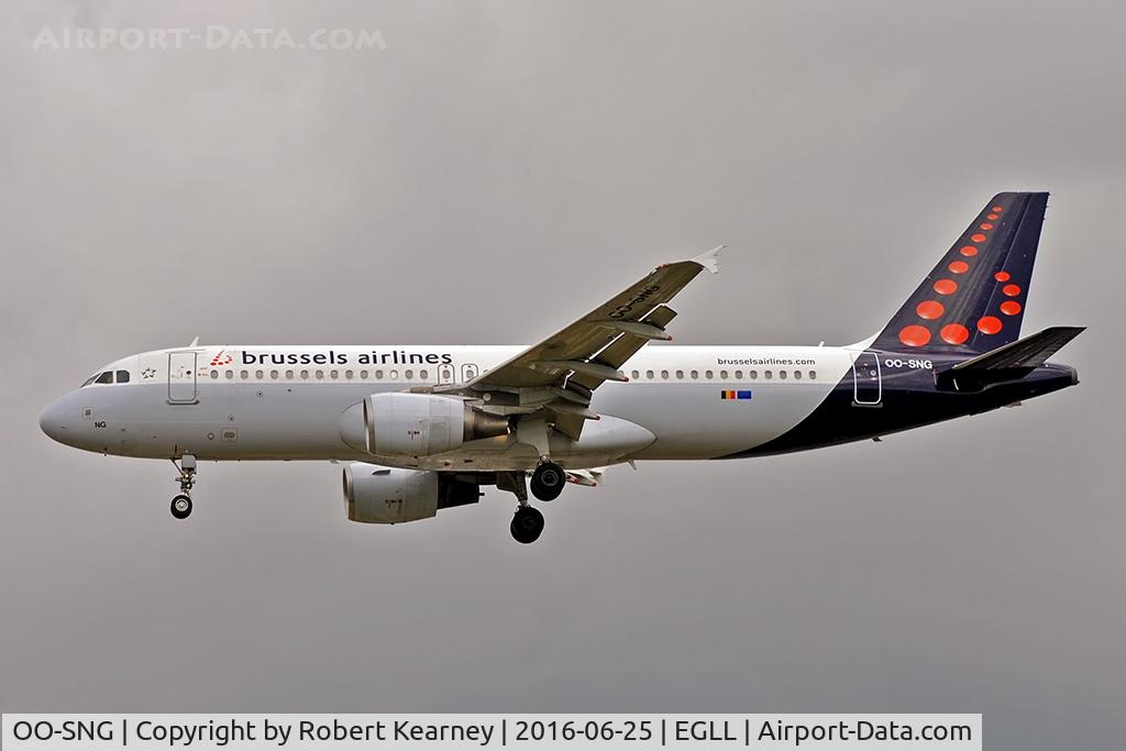 OO-SNG, 2002 Airbus A320-214 C/N 1885, Arriving 27L