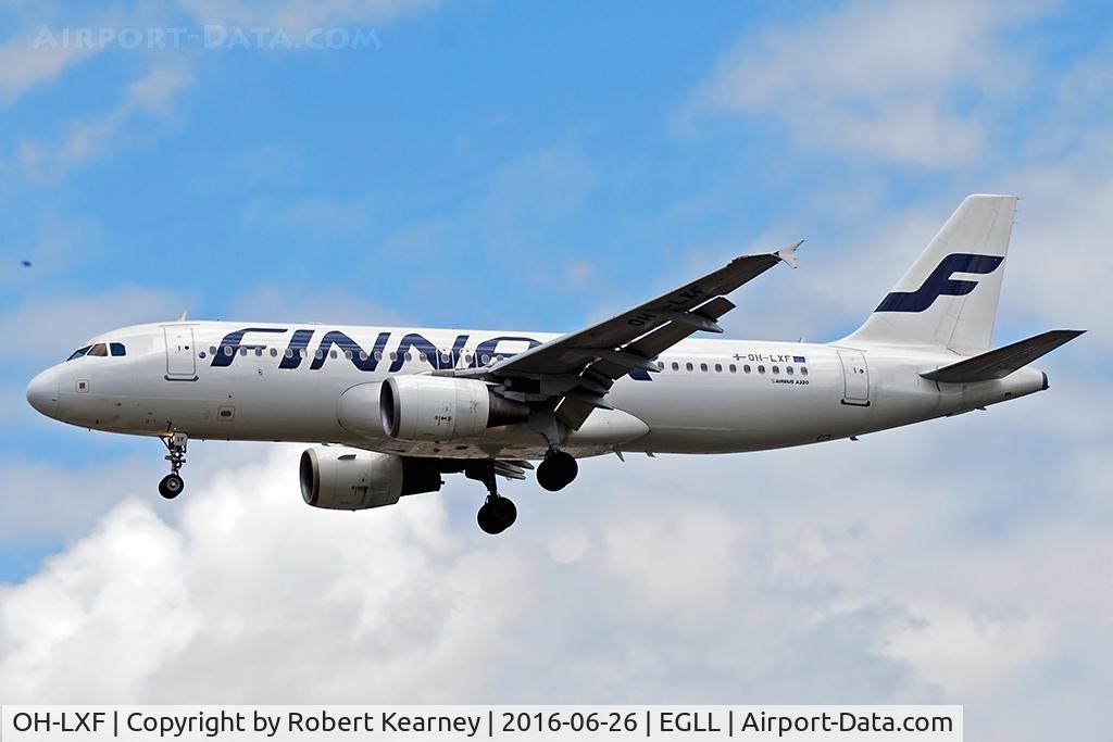 OH-LXF, 2002 Airbus A320-214 C/N 1712, Arriving 27L