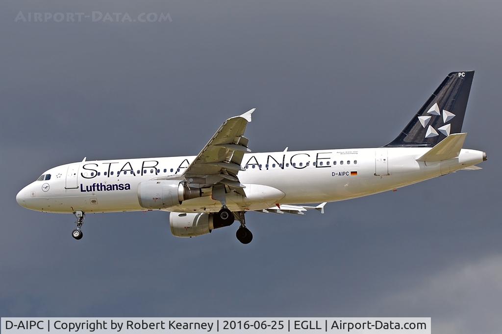 D-AIPC, 1989 Airbus A320-211 C/N 0071, Arriving 27L