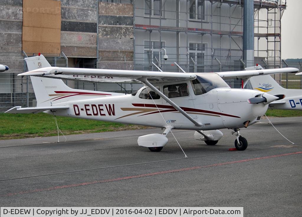 D-EDEW, 2005 Cessna 172R C/N 17281237, Small Prop at HAJ / Germany / Lower Saxonia
