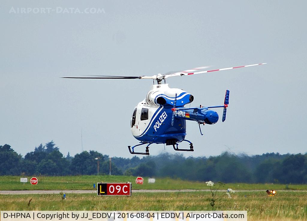 D-HPNA, McDonnell Douglas MD-902 Explorer C/N 900-00059, Local Police Helicopter in hovering at EDDV / Hannover Airport.
