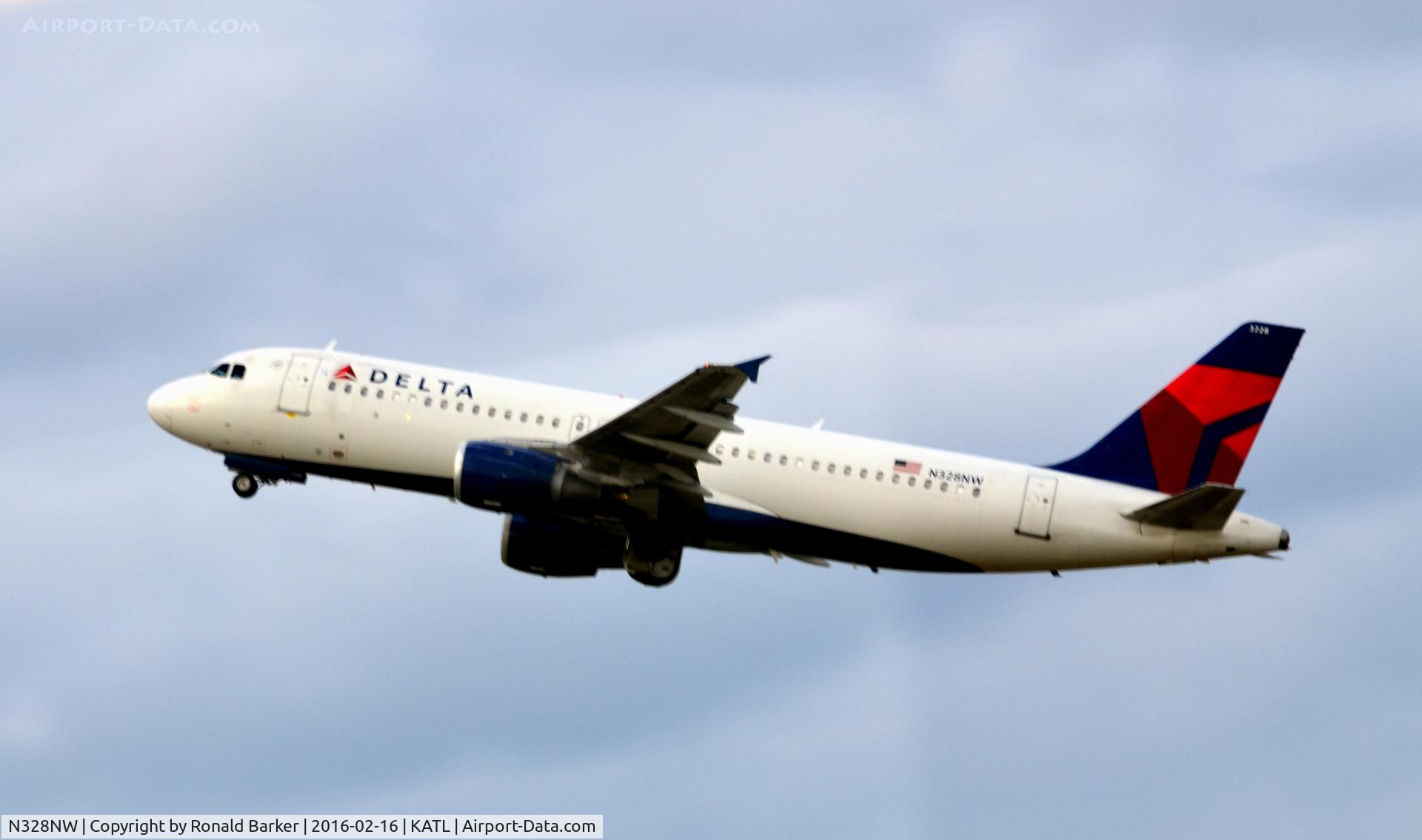 N328NW, 1992 Airbus A320-211 C/N 298, Takeoff Atlanta