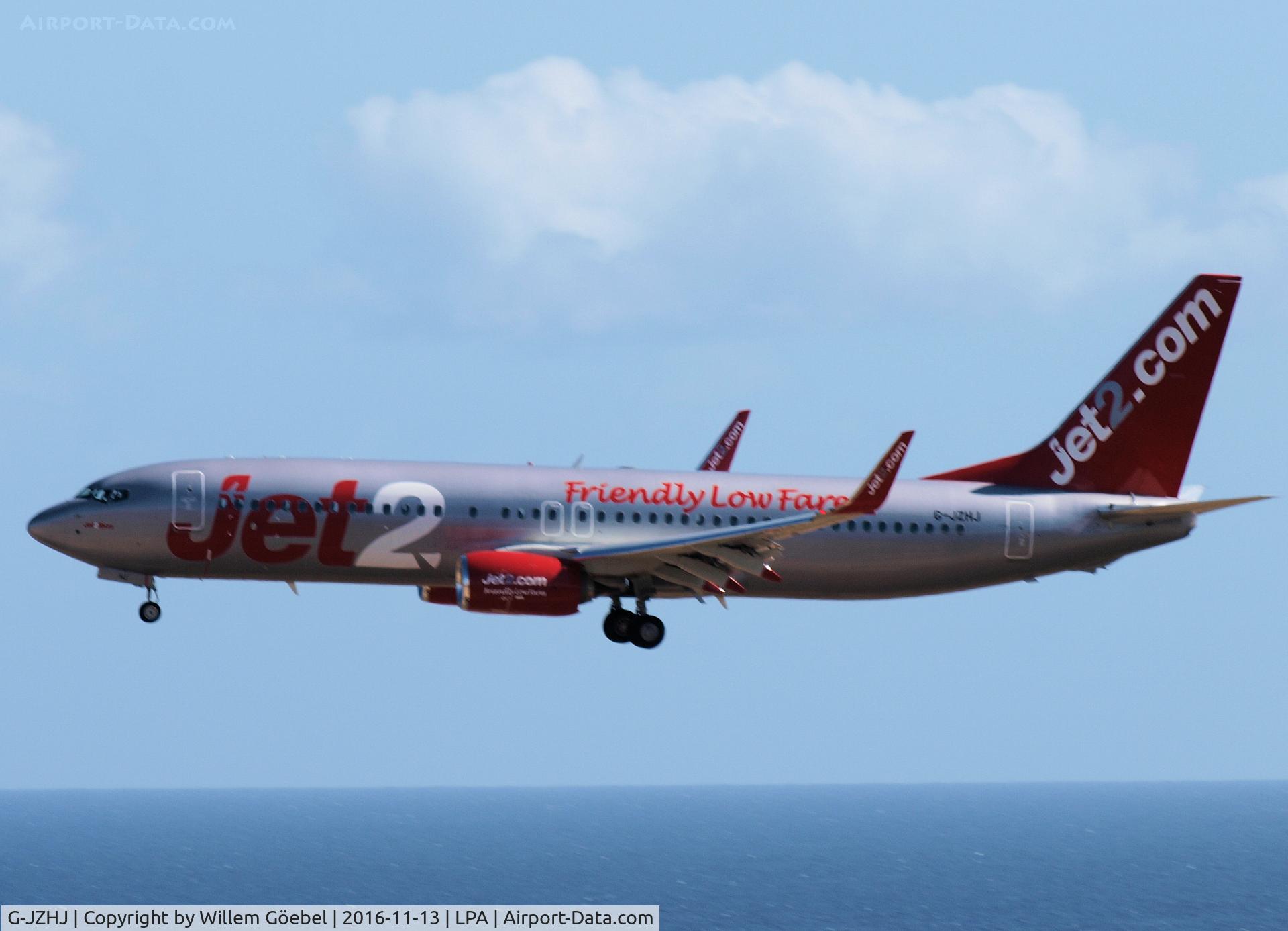 G-JZHJ, 2016 Boeing 737-8MG C/N 63144, Landing op Las Palmas Gran Canaria