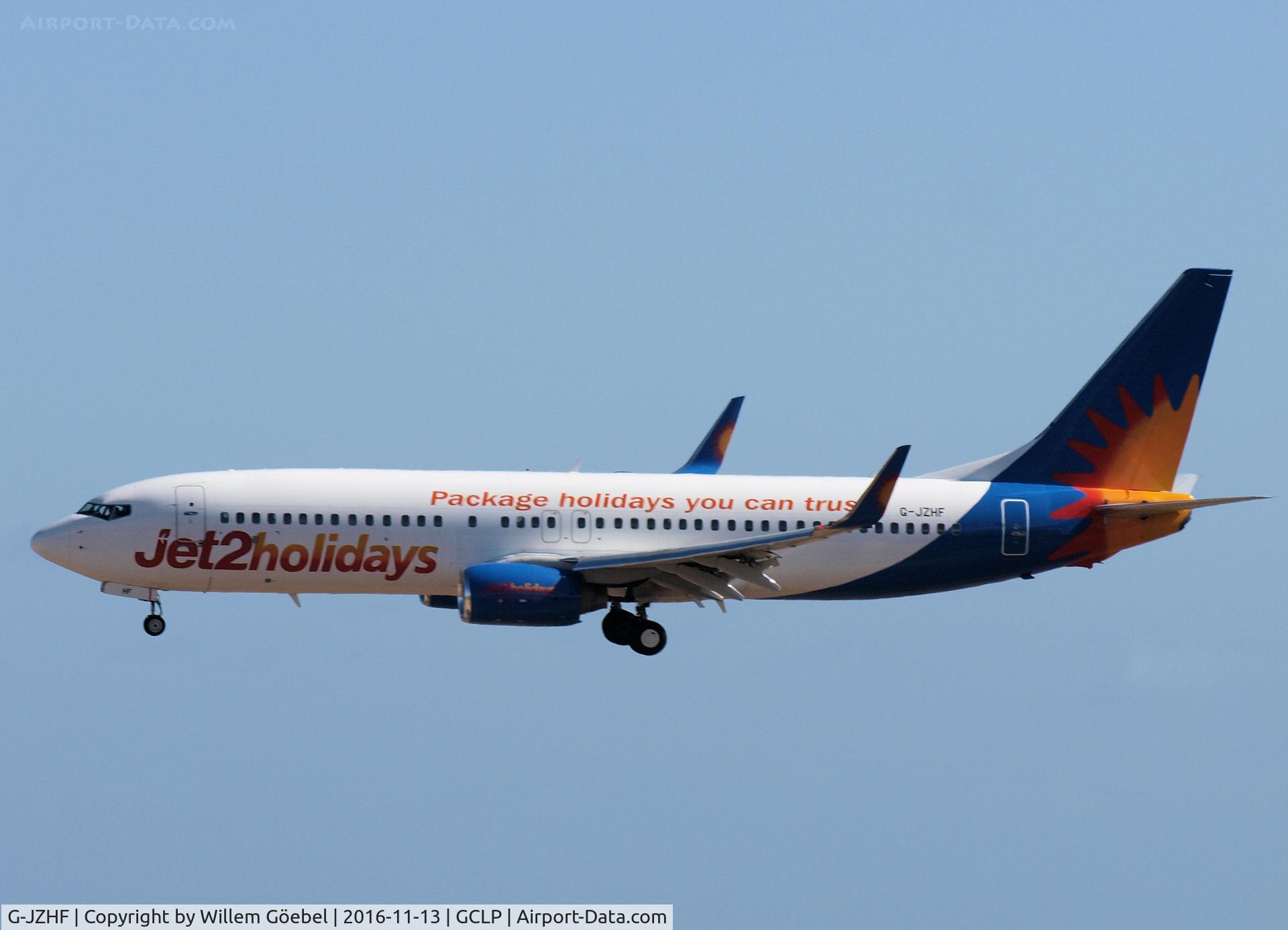 G-JZHF, 1999 Boeing 737-8K2 C/N 28378, Landing op Las Palmas Gran Canaria