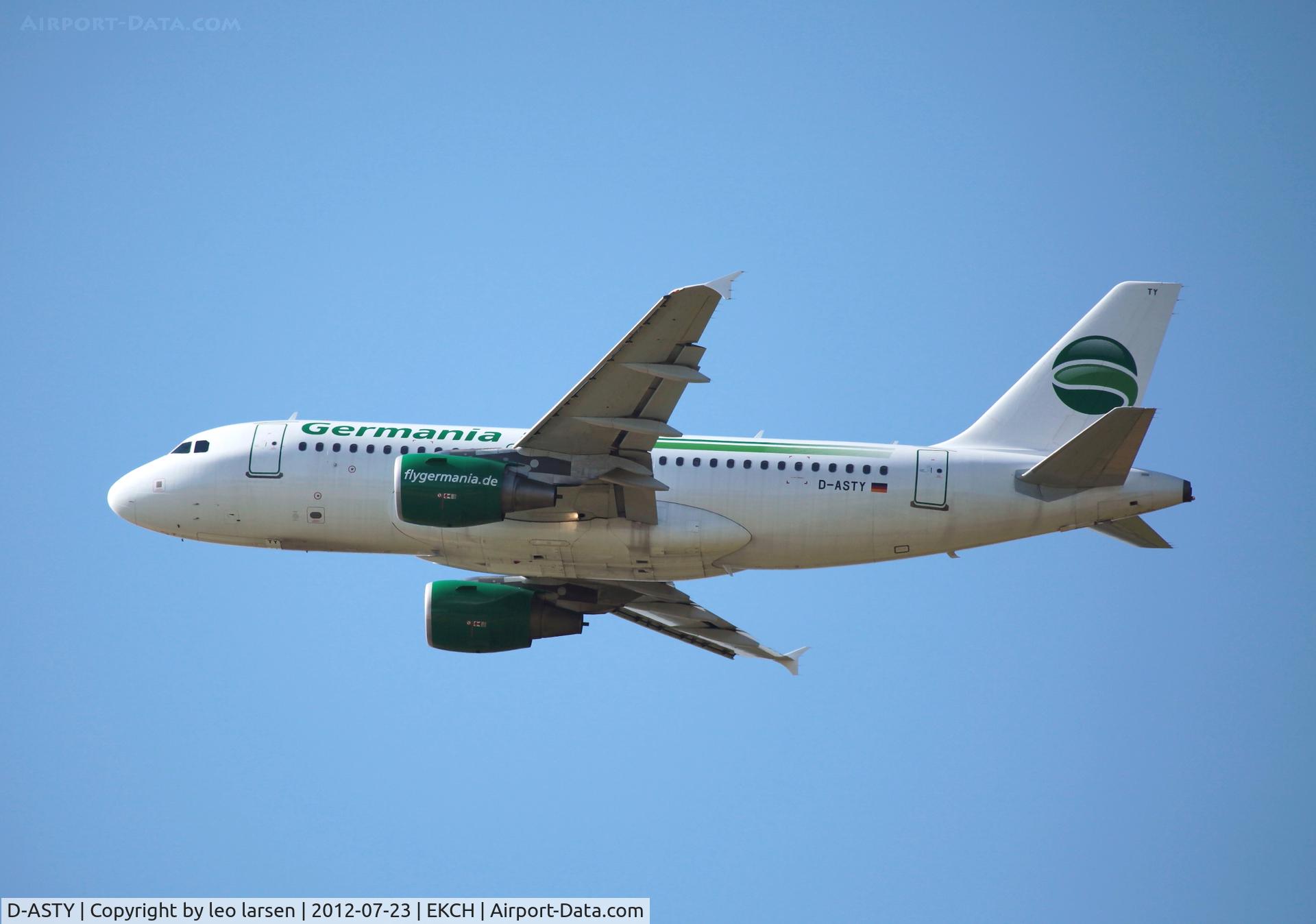 D-ASTY, 2008 Airbus A319-112 C/N 3407, Copenhagen 23.7.2012