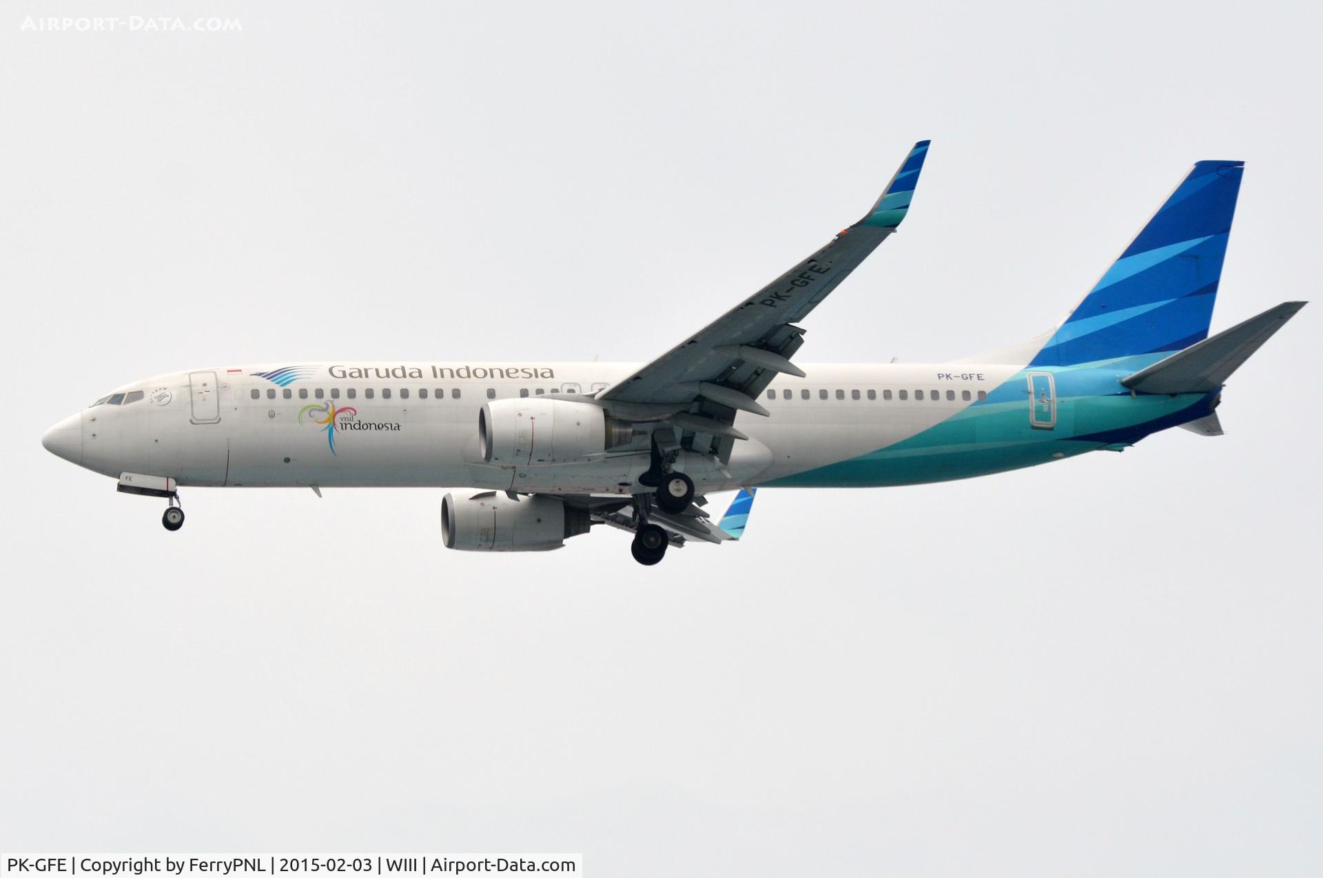PK-GFE, 2010 Boeing 737-86N C/N 36804, Garuda B738 landing