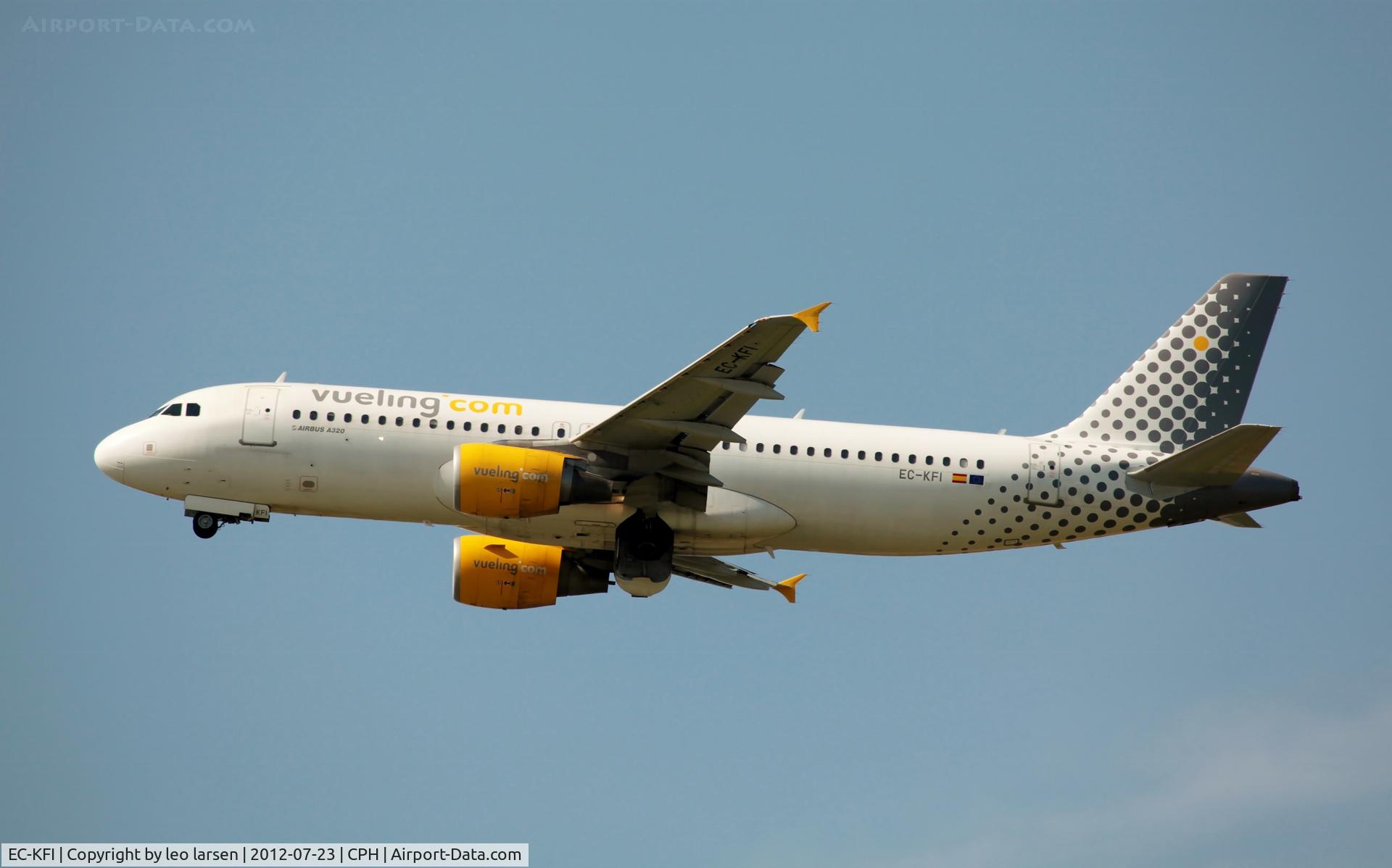 EC-KFI, 2007 Airbus A320-216 C/N 3174, Copenhagen 23.7.2012