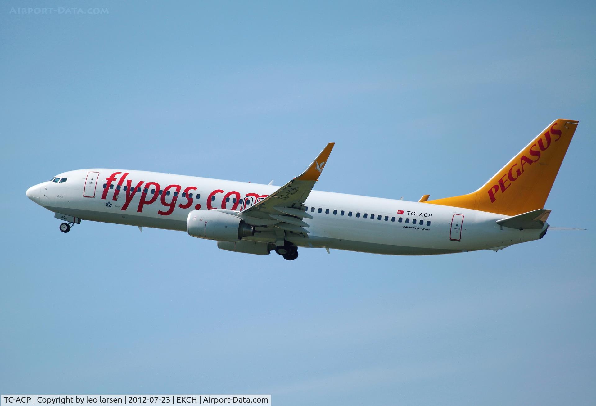 TC-ACP, 2010 Boeing 737-82R C/N 40697, Copenhagen 23.7.2012