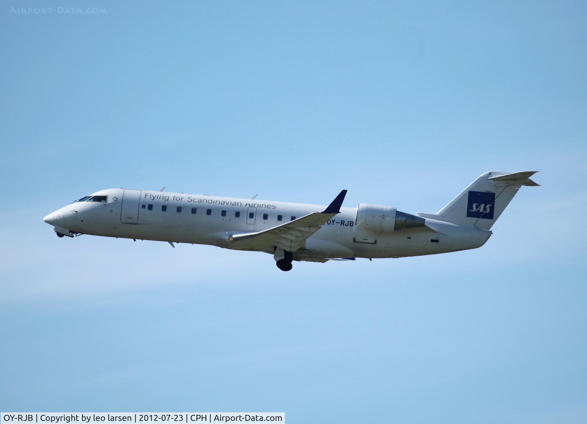 OY-RJB, 2000 Canadair CRJ-200LR (CL-600-2B19) C/N 7419, Copenhagen 23.7.2012