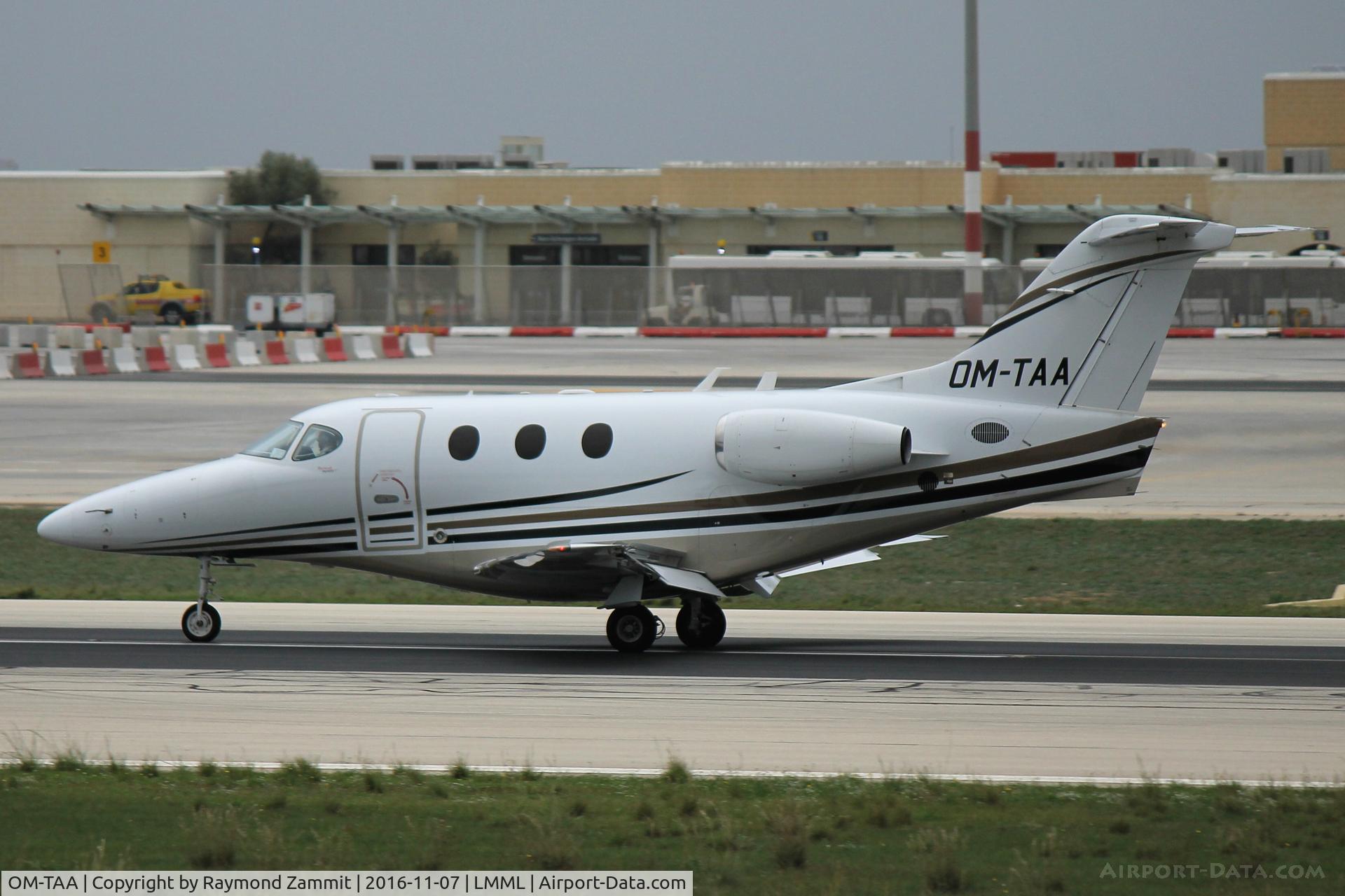 OM-TAA, 2007 Raytheon B200 Super King Air C/N BB-1975, Raytheon 390 Premier OM-TAA