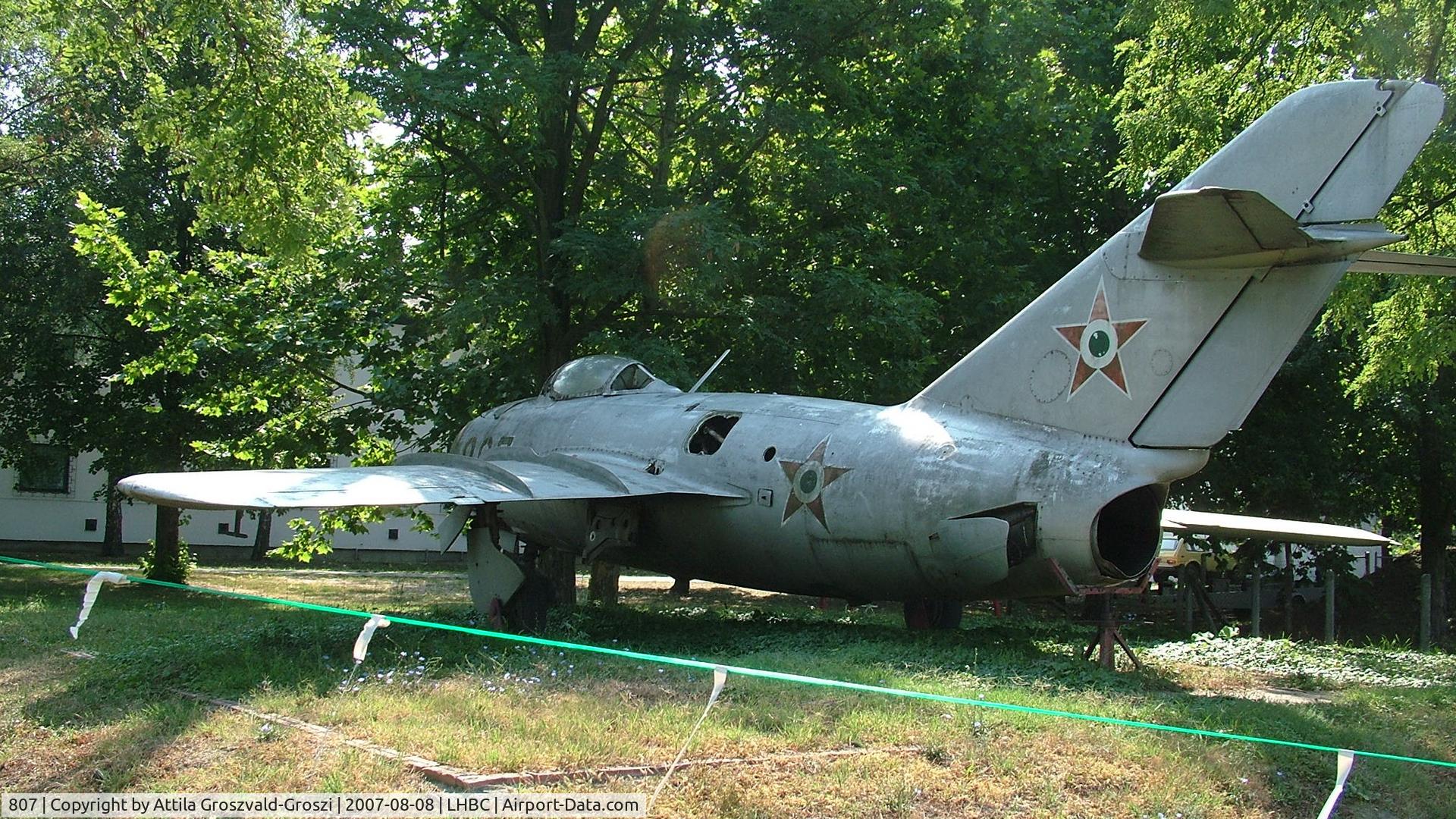 807, 1951 Mikoyan-Gurevich MiG-15 C/N 0807, Békéscsaba Airport, Hungary. After 1969, scrapping, on display at the airport.
