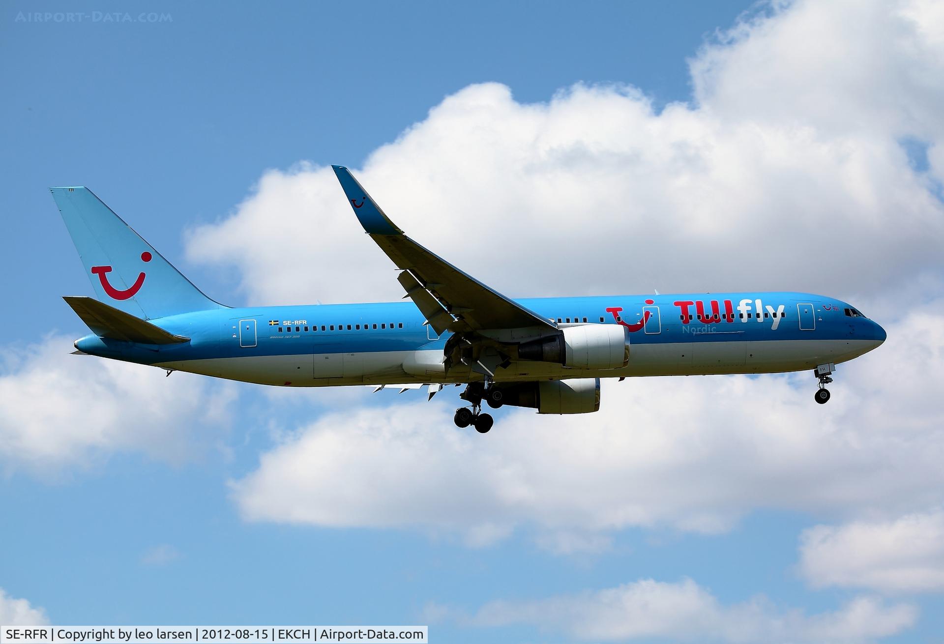 SE-RFR, 1999 Boeing 767-38A C/N 29617, Copenhagen 15.8.2012