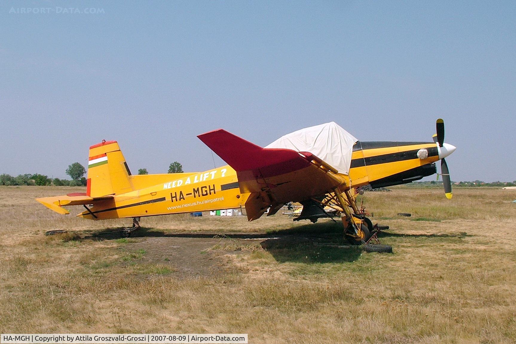 HA-MGH, 1989 Let Z-137T Agro-Turbo C/N 021, Kisújszállás, agricultural airfield.