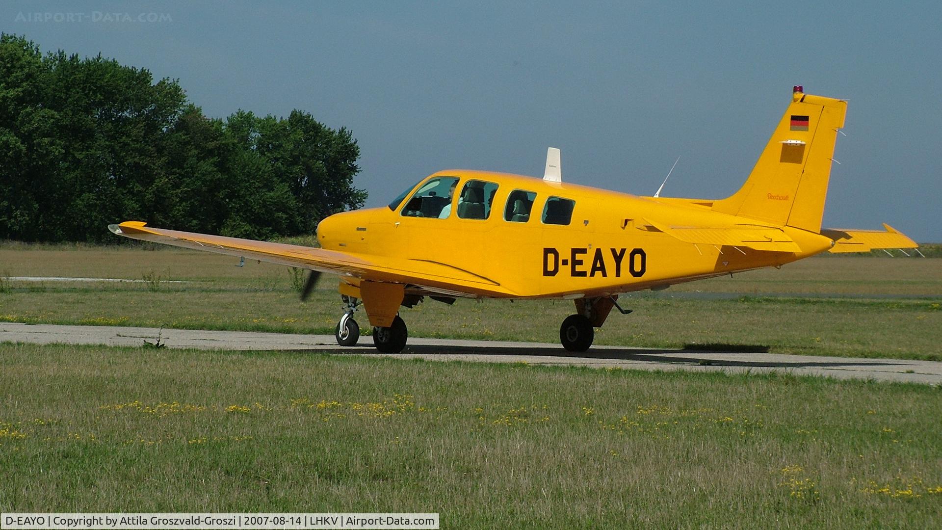 D-EAYO, 1991 Beech A36AT Bonanza 36 C/N E-2651, Kaposújlak Airport, Hungary