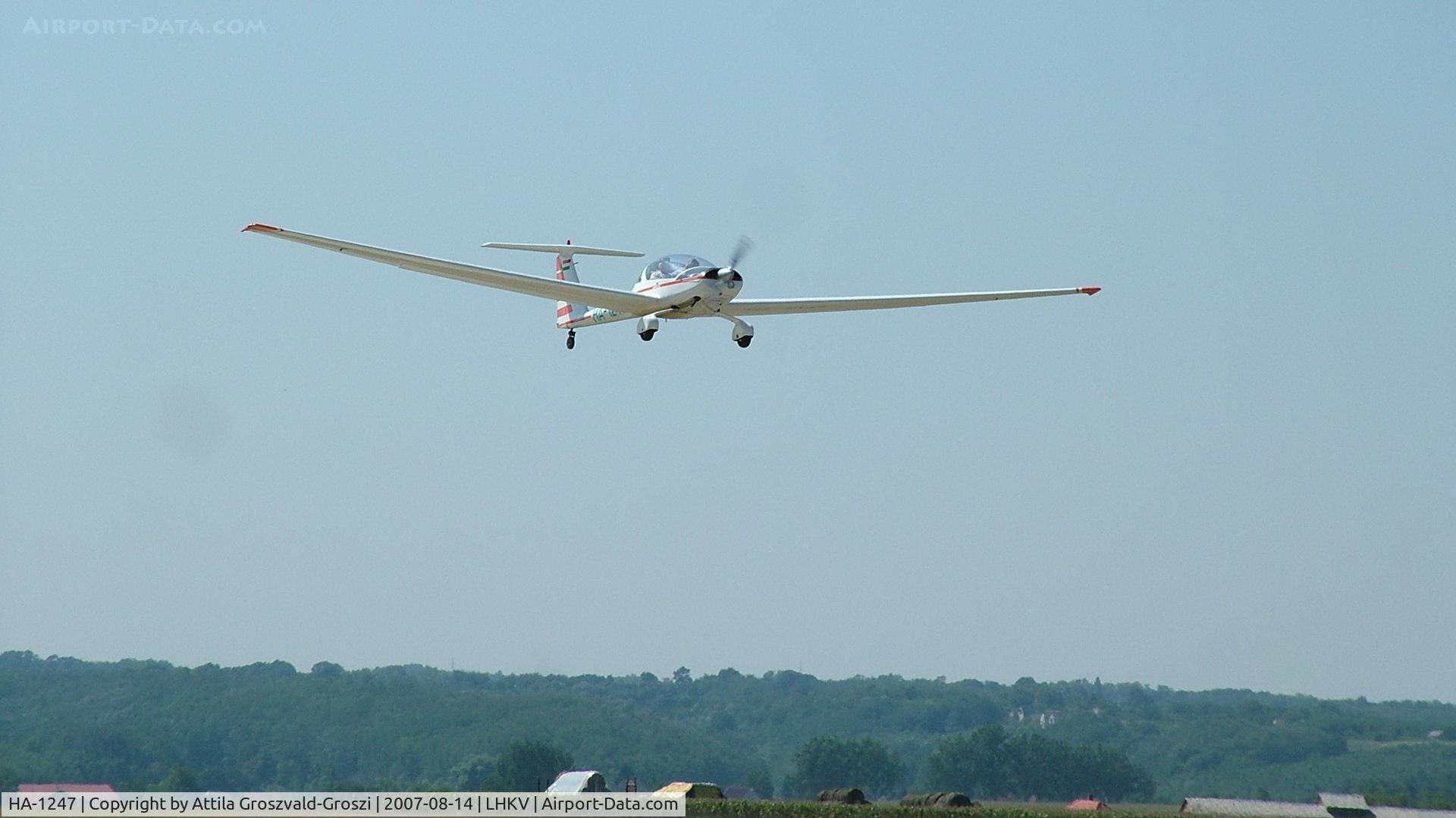 HA-1247, 1984 Hoffmann H-36 Dimona C/N 3631, Kaposújlak Airport, Hungary