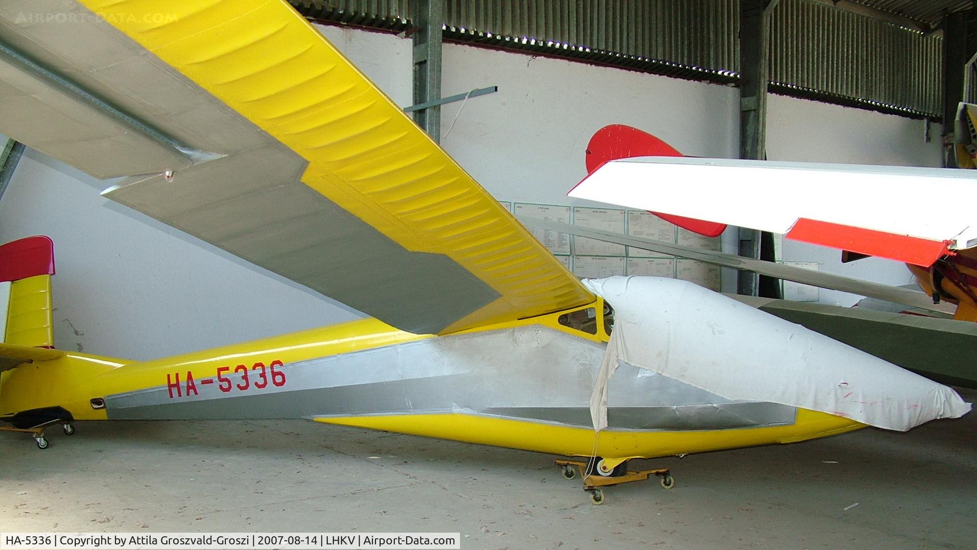 HA-5336, 1963 Rubik R-26S Góbé C/N E-1205, Kaposújlak Airport, Hungary