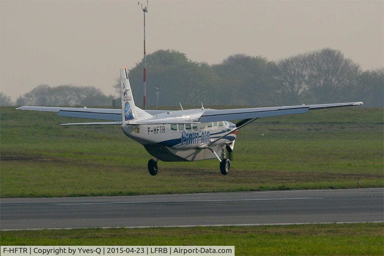 F-HFTR, 2008 Cessna 208B Grand Caravan C/N 208B-2041, Cessna 208B Grand Caravan, Landing rwy 07R, Brest-Bretagne Airport (LFRB-BES)