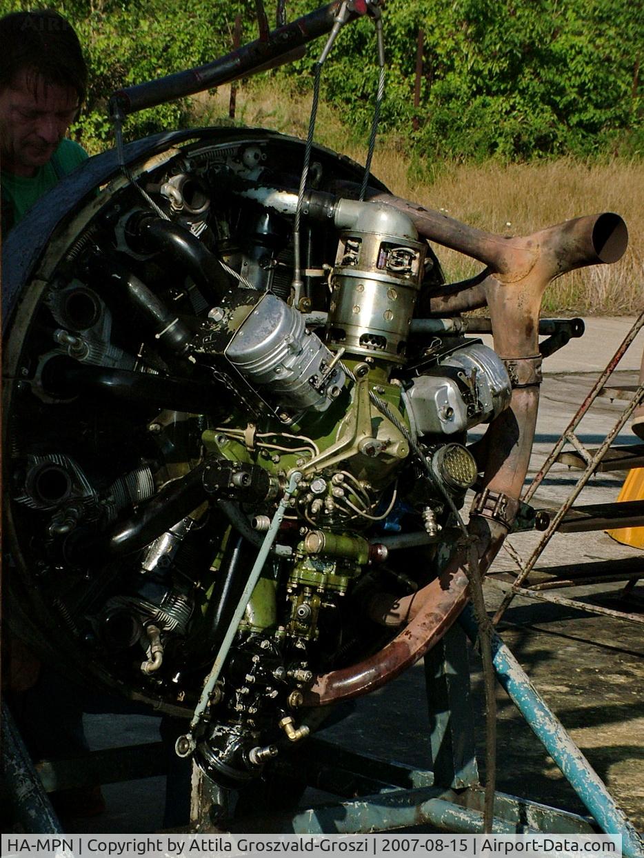 HA-MPN, 1978 Kamov Ka-26 Hoodlum C/N 7806312, Tata, agricultural depot, take-off field, Hungary - The vedeneyev M14-V26 engine