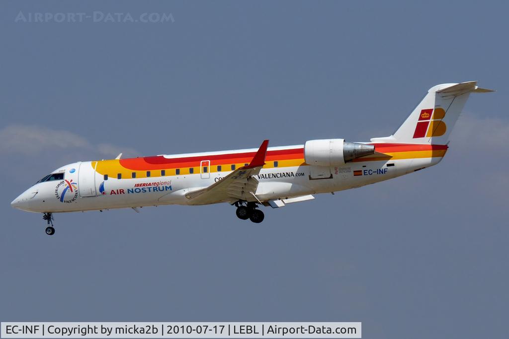 EC-INF, 2003 Bombardier CRJ-200ER (CL-600-2B19) C/N 7785, Landing
