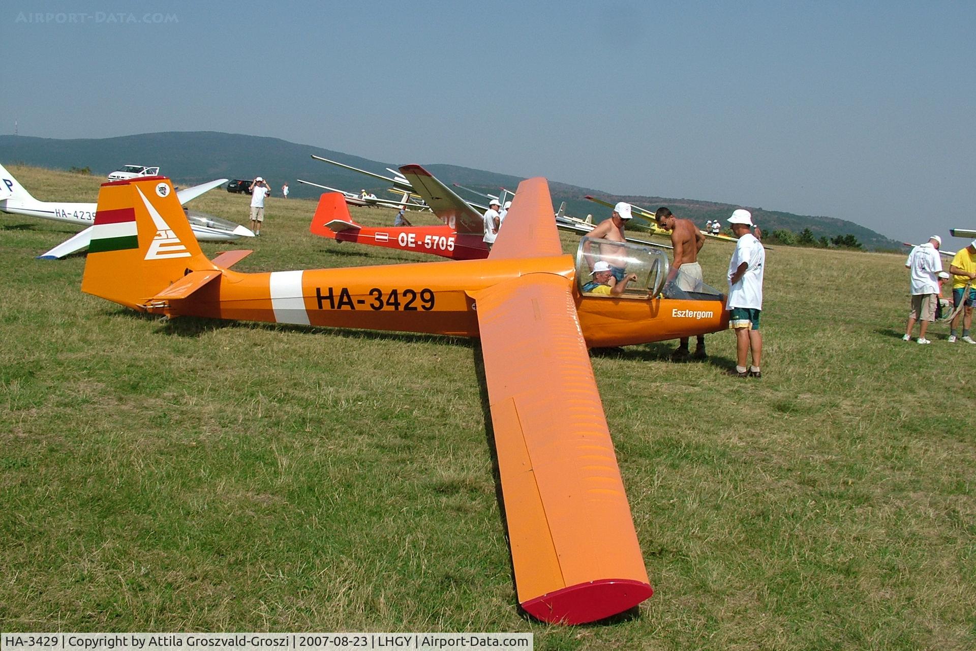 HA-3429, 1967 Rubik E-31 Esztergom C/N E-1309, Gyöngyös-Pipishegy Airfield, Hungary
