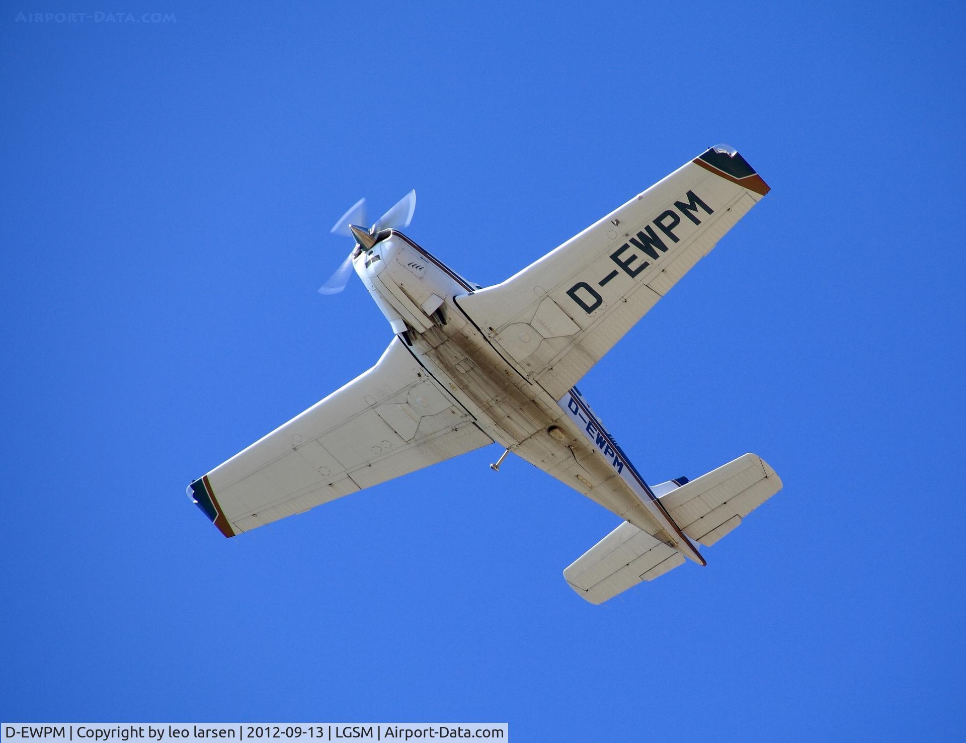 D-EWPM, Beech F33A Bonanza C/N CE1774, Samos 13.9.2012