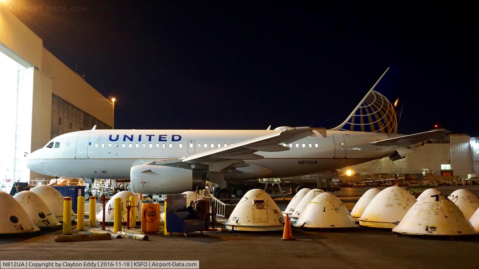 N812UA, 1998 Airbus A319-131 C/N 850, SFO 2016