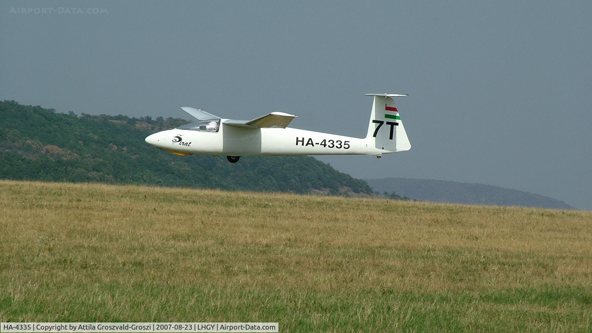 HA-4335, 1975 PZL-Bielsko SZD-30 Pirat C/N S-04.49, Gyöngyös-Pipishegy Airfield, Hungary