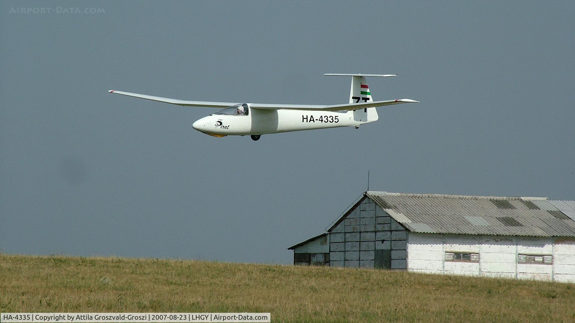HA-4335, 1975 PZL-Bielsko SZD-30 Pirat C/N S-04.49, Gyöngyös-Pipishegy Airfield, Hungary