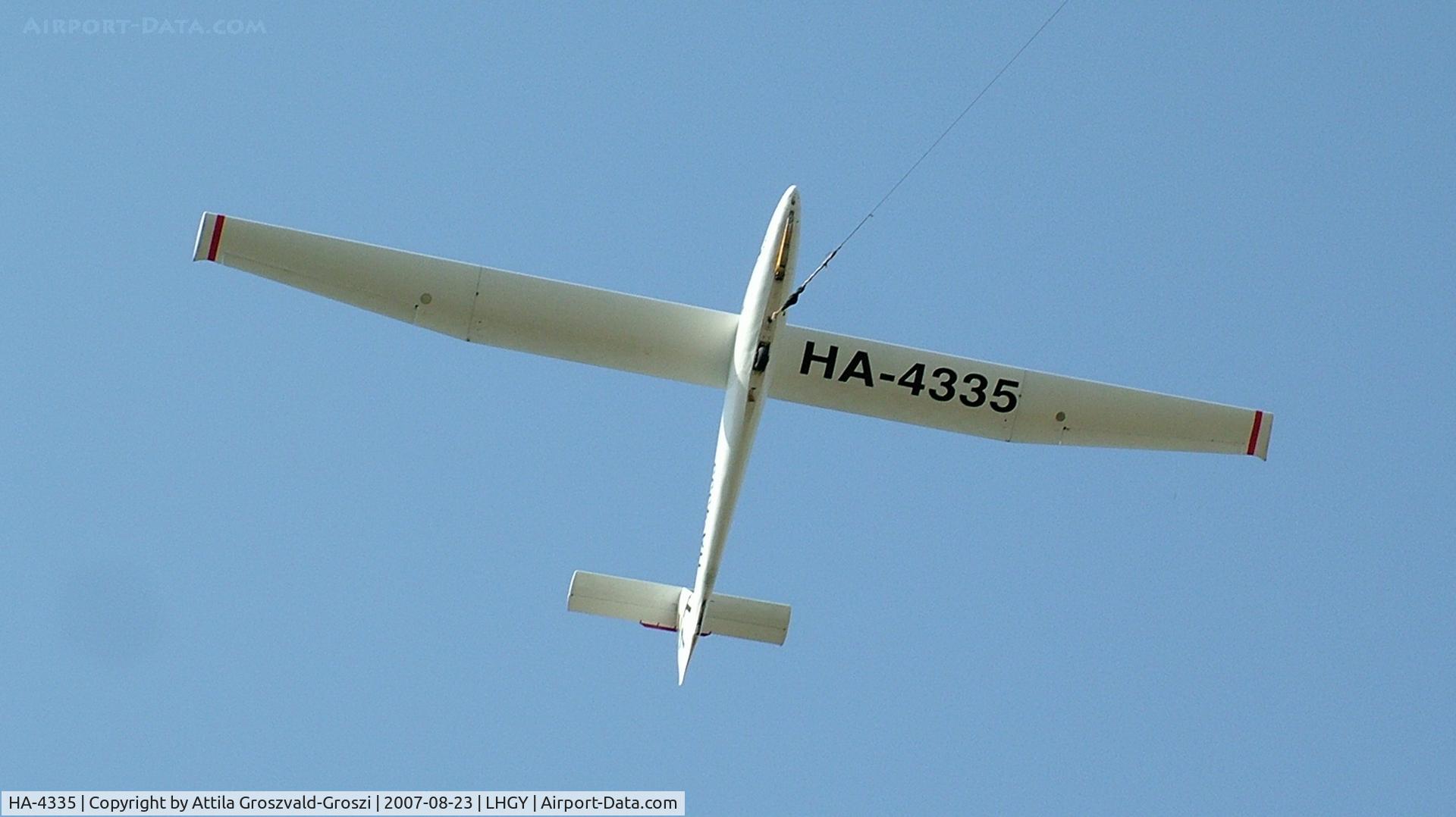 HA-4335, 1975 PZL-Bielsko SZD-30 Pirat C/N S-04.49, Gyöngyös-Pipishegy Airfield, Hungary
