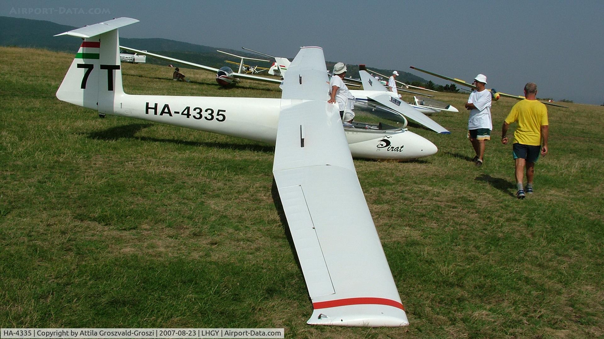 HA-4335, 1975 PZL-Bielsko SZD-30 Pirat C/N S-04.49, Gyöngyös-Pipishegy Airfield, Hungary