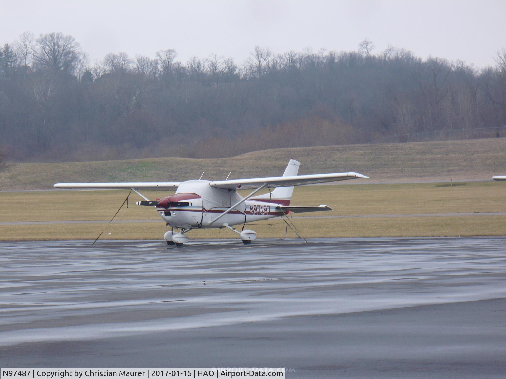 N97487, 1979 Cessna 182Q Skylane C/N 18267110, Cessna 182Q