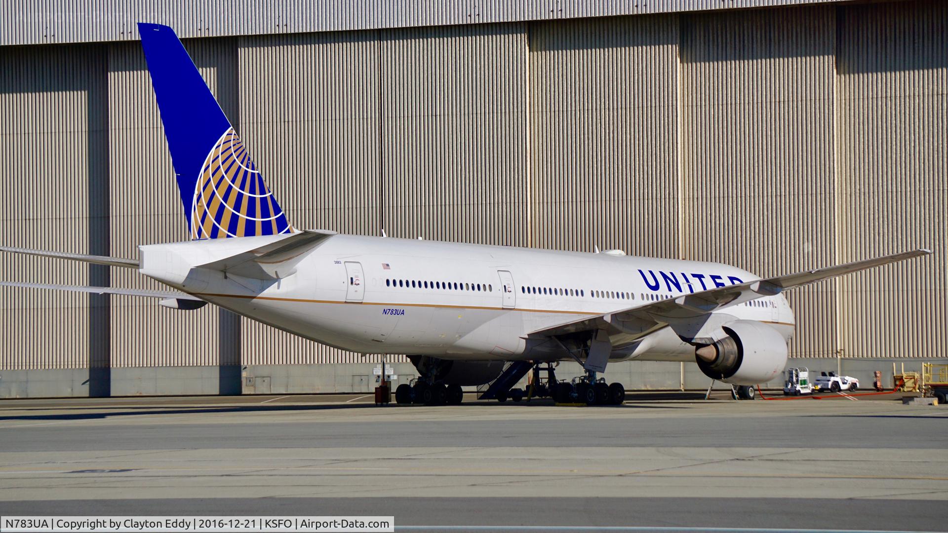 N783UA, 1997 Boeing 777-222/ER C/N 26950, SFO 2016