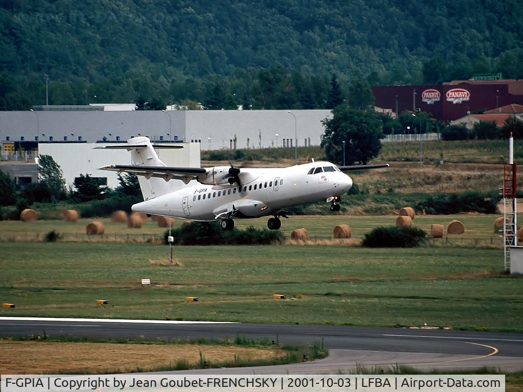 F-GPIA, 1986 ATR 42-300 C/N 018, Air Atlantique take off to Paris Orly