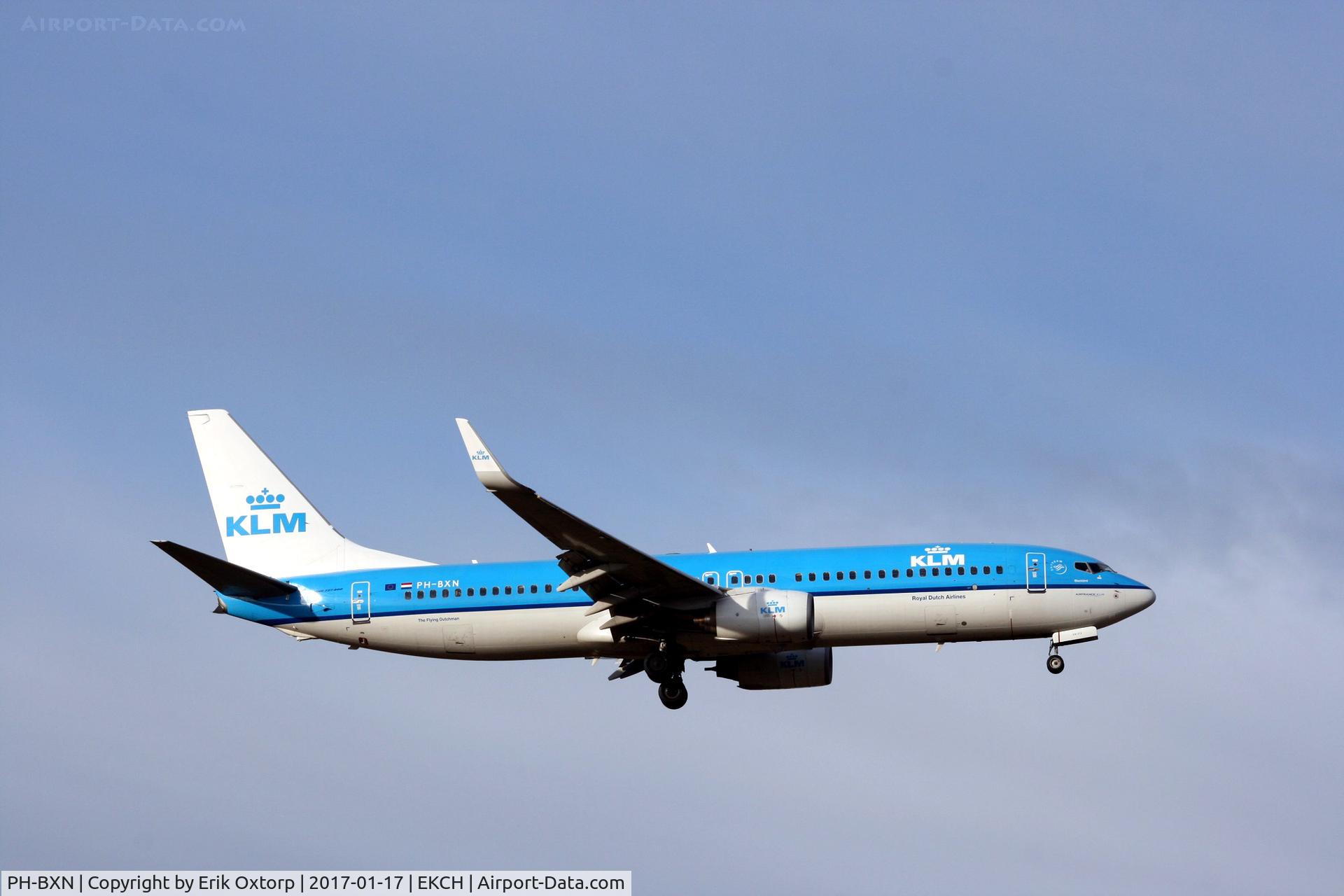 PH-BXN, 2000 Boeing 737-8K2 C/N 30356, PH-BXN in CPH 17JAN17