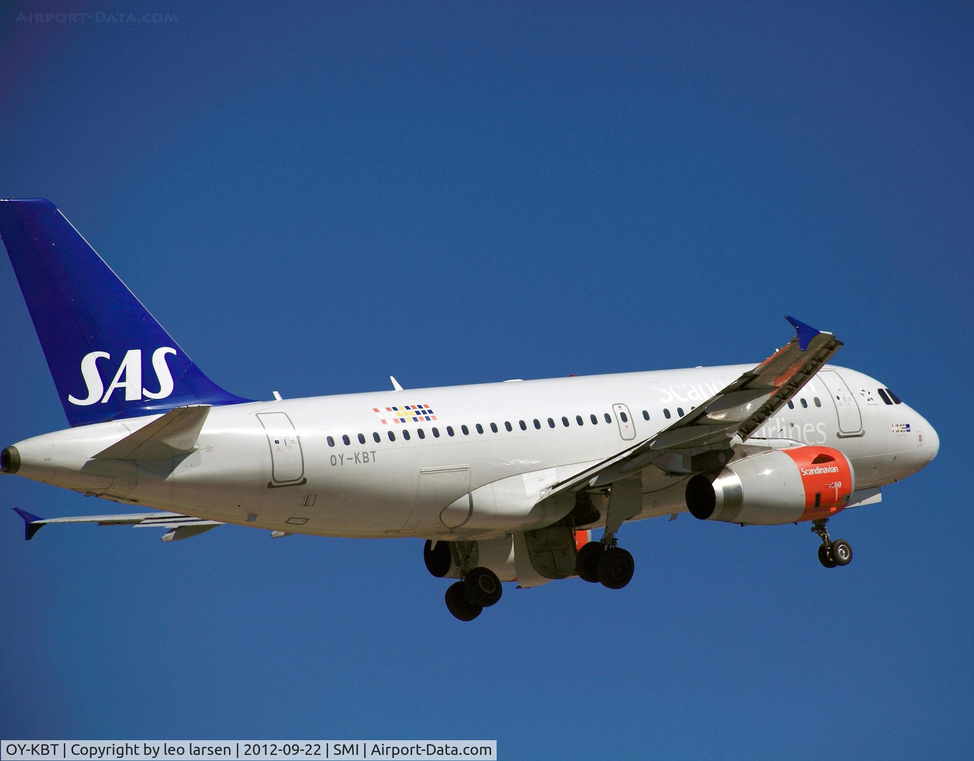 OY-KBT, 2007 Airbus A319-131 C/N 3292, Samos 22.9.2012