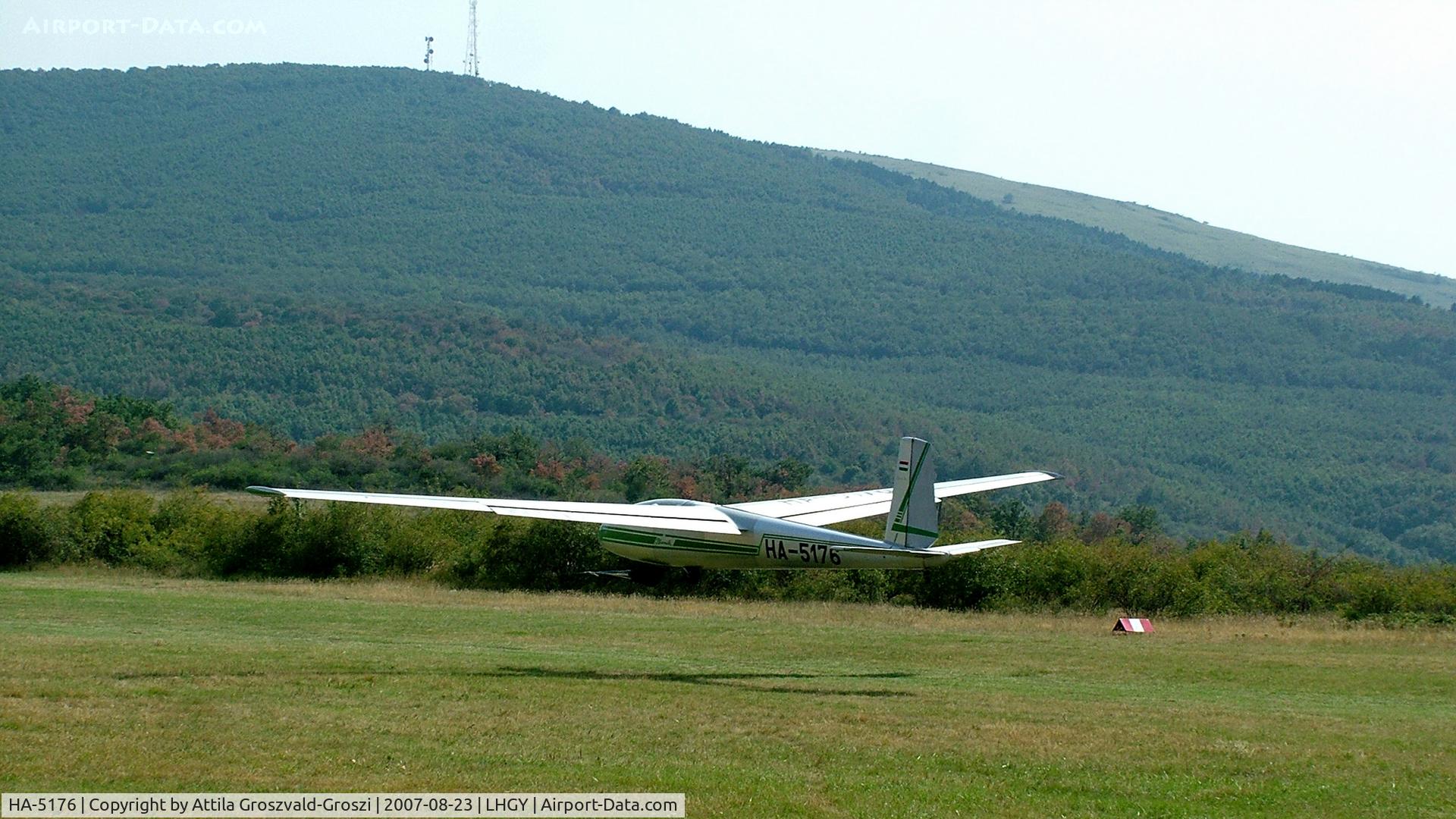 HA-5176, 1980 Let L-13 Blanik C/N 027360, Gyöngyös-Pipishegy Airfield, Hungary