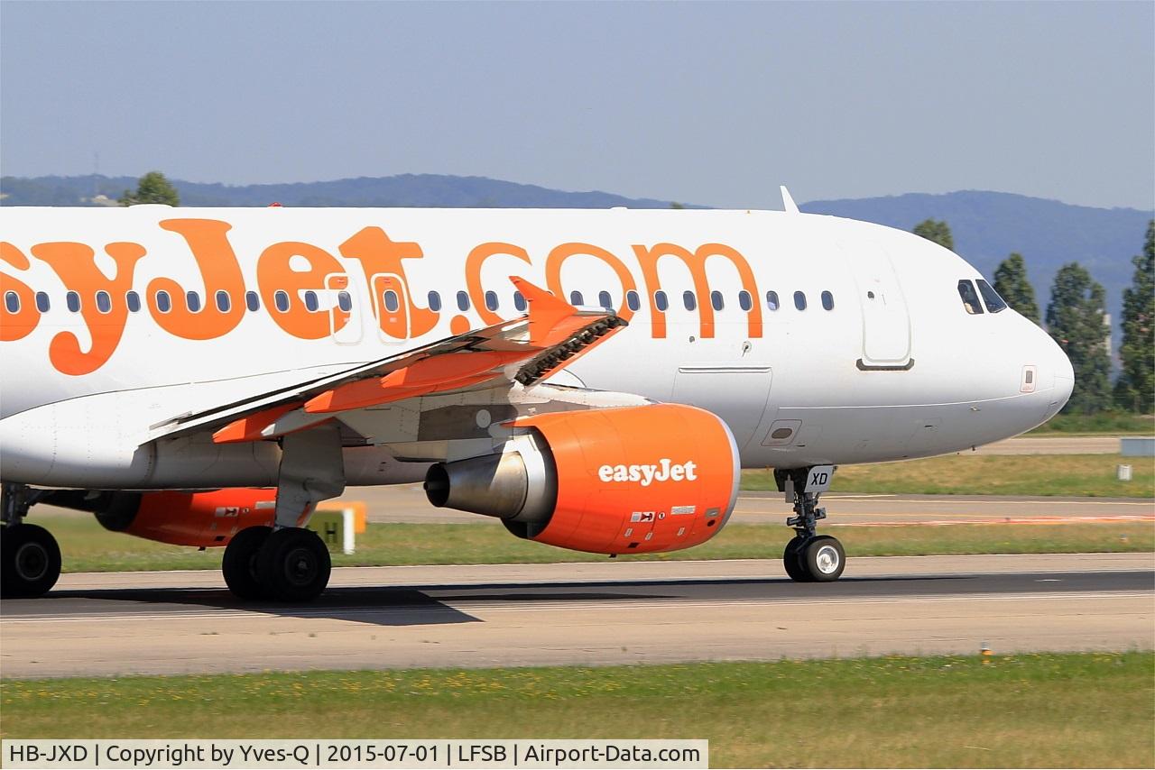 HB-JXD, 2011 Airbus A320-214 C/N 5150, Airbus A320-214, Take off run rwy 15, Bâle-Mulhouse-Fribourg airport (LFSB-BSL)