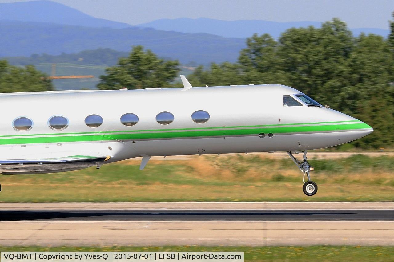 VQ-BMT, 1999 Gulfstream Aerospace G-IV C/N 1362, Gulfstream Aerospace G-IV, On final rwy 15, Bâle-Mulhouse-Fribourg airport (LFSB-BSL)