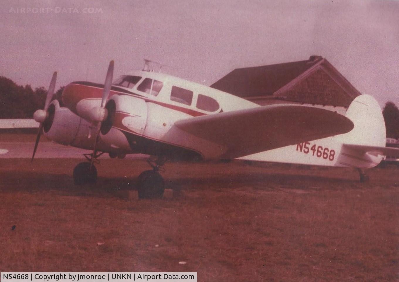N54668, 1943 Cessna UC-78 (T-50) Bobcat Bobcat C/N 5349, Scan of picture