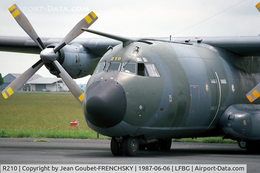 R210, Transall C-160R C/N 213, French Air Force Base Aérienne 709 Cognac