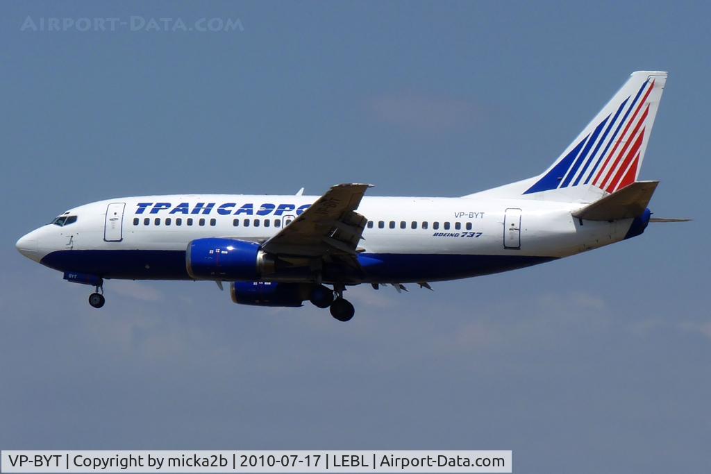 VP-BYT, 1998 Boeing 737-524 C/N 28928, Landing