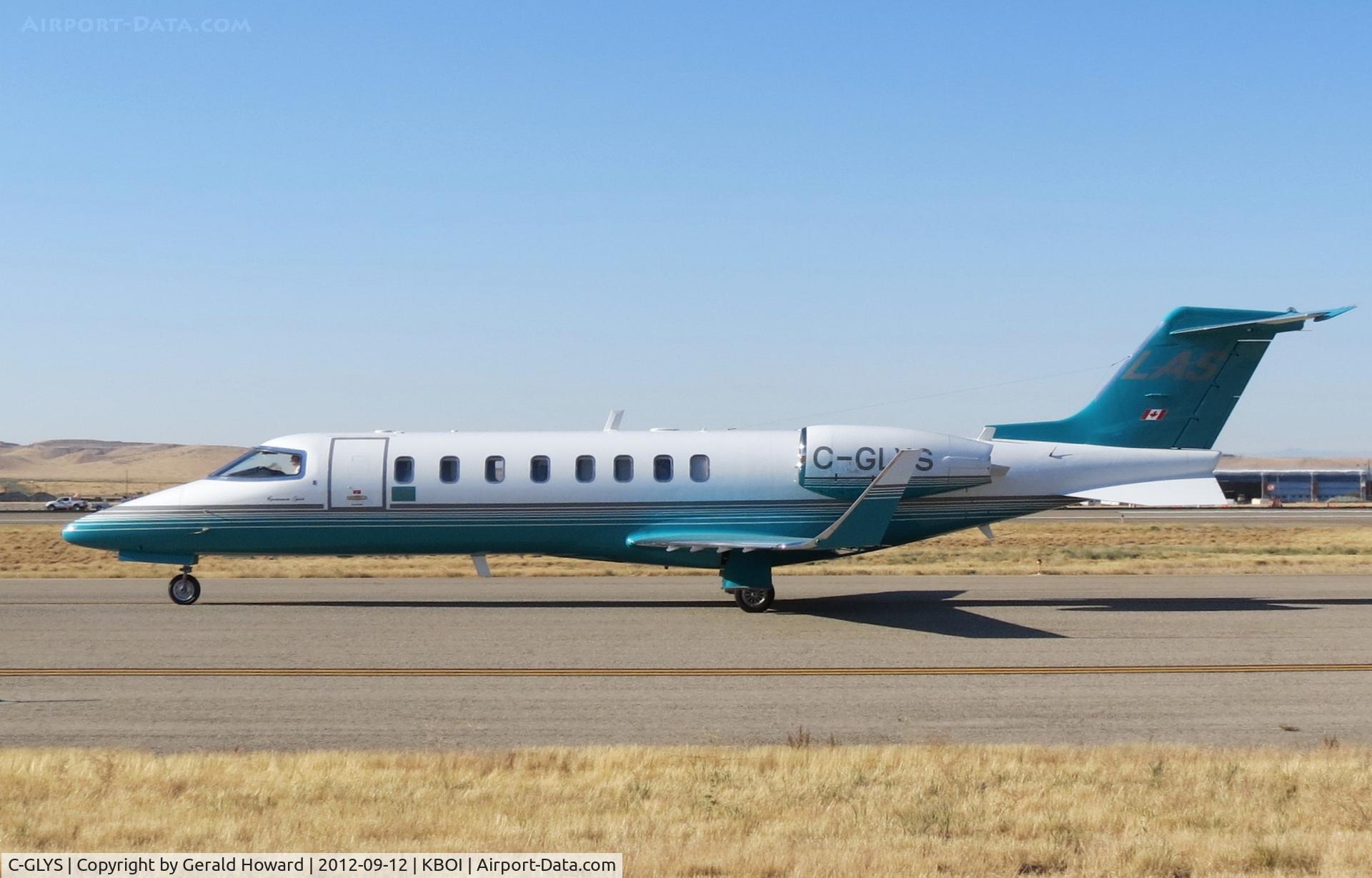 C-GLYS, 2013 Learjet 45 C/N 45-465, Taxi on Alpha to RWY 28 R.